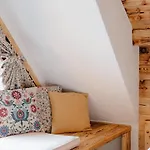 Chalet Challet Tonka