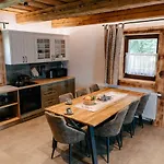 Chalet Challet Tonka