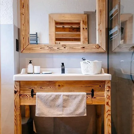 Chalet Challet Tonka