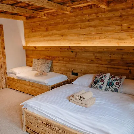 Chalet Challet Tonka