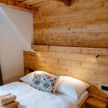 Challet Tonka Chalet *