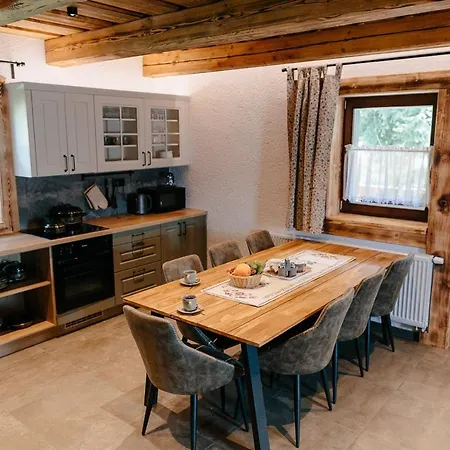 Chalet Challet Tonka