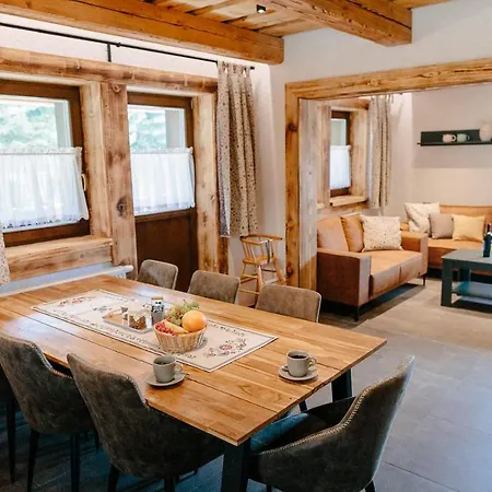 Chalet Challet Tonka